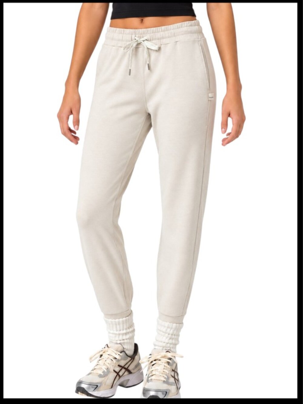 Vuori Performance Joggers Ecru Heather Cream DreamKnit Mid Rise XS